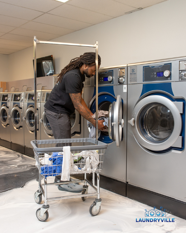 Commercial Laundry Service near 80005